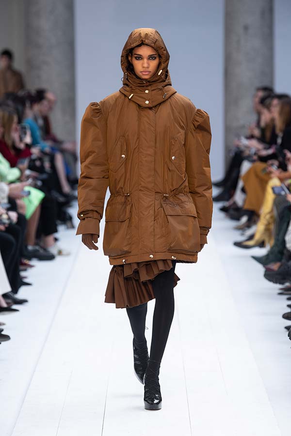 Maxmara Fw20 Runway 031 Max Mara Maxmara Fw20 Runway 031 Max Mara