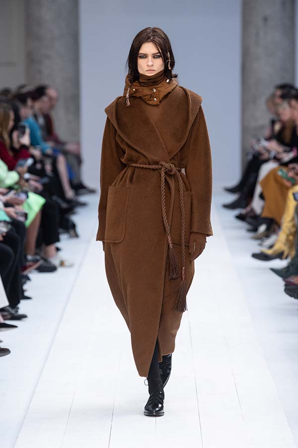 Maxmara Fw20 Runway 032 Max Mara Maxmara Fw20 Runway 032 Max Mara