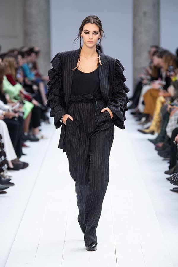 Maxmara Fw20 Runway 041 Max Mara Maxmara Fw20 Runway 041 Max Mara